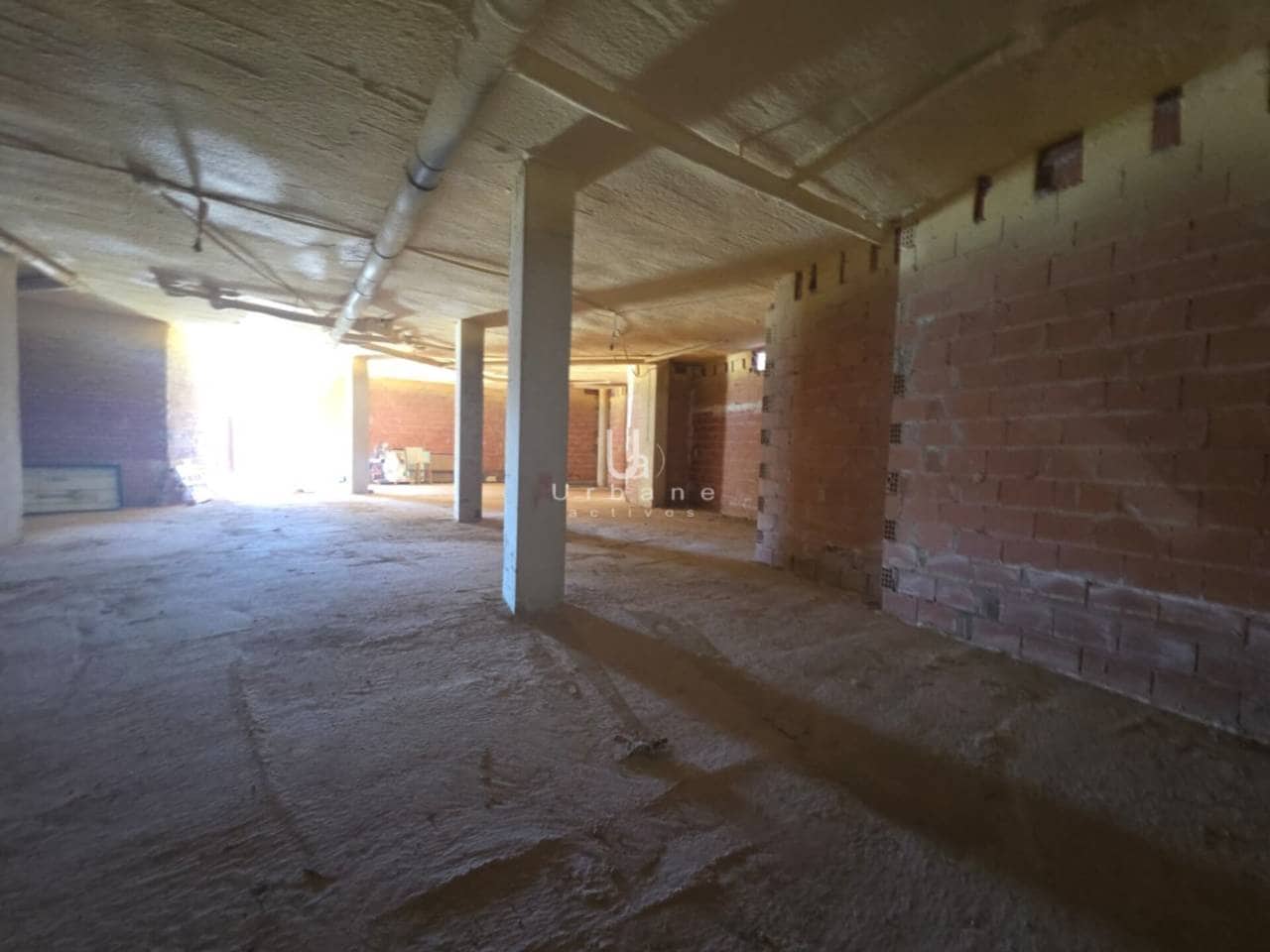 Erhverv til salg i La Manga del Mar Menor - € 115.000 (Ref: 9204191)