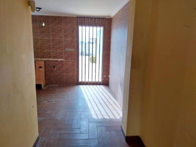 Loft til salg i Polinyà de Xúquer - € 70.000 (Ref: 9219653)