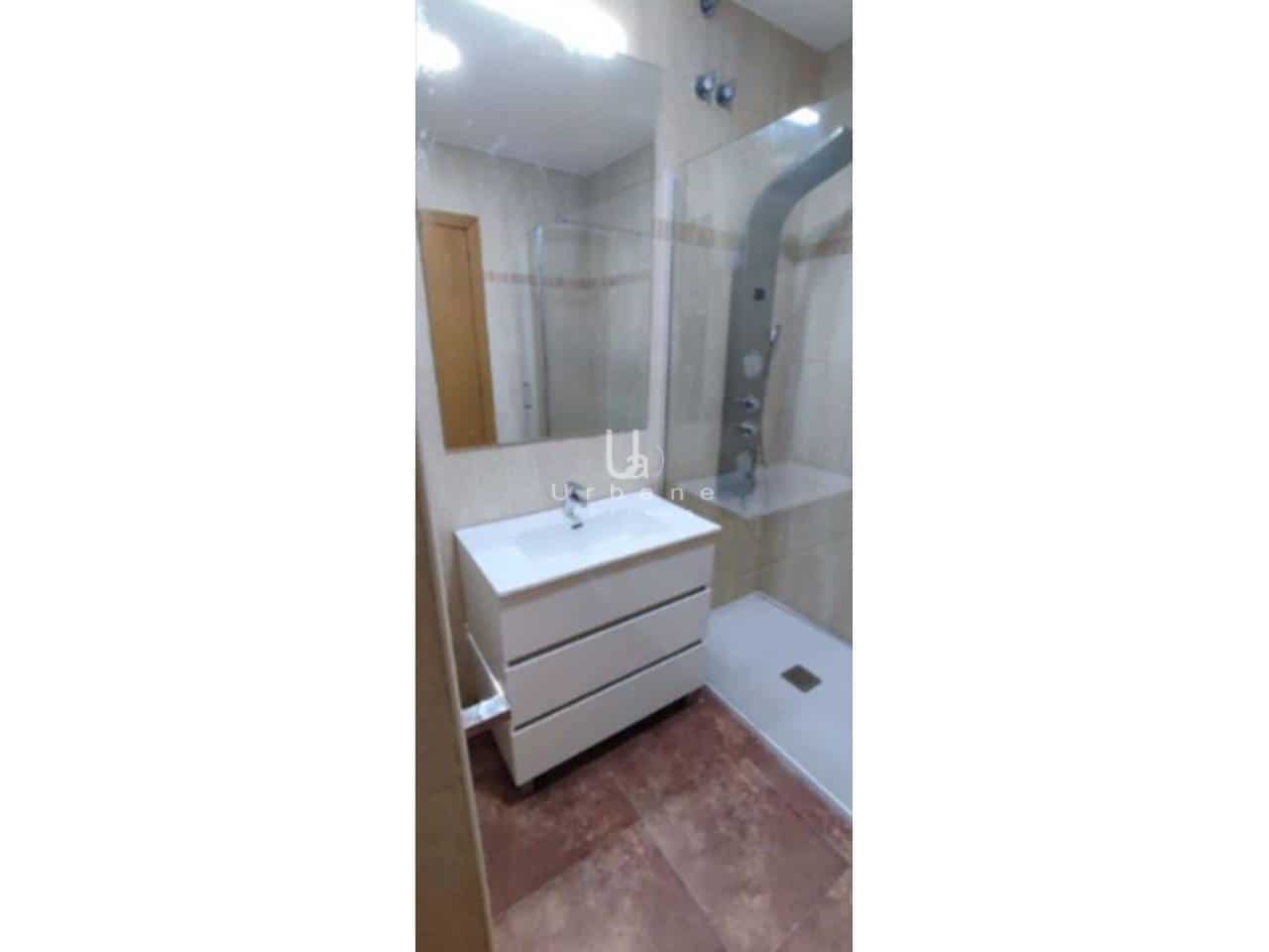 Komercyjne na sprzedaż w Terrassa - 4 500 000 € (Ref: 9219655)