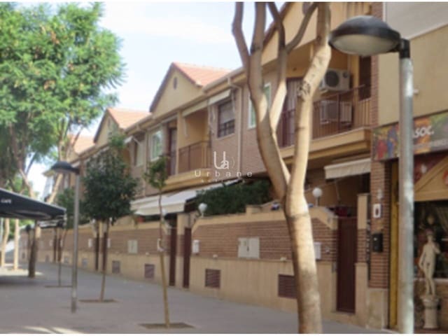 3 soverom Rekkehus til salgs i Puente Tocinos, Murcia by med garasje - € 134 000 (Ref: 9254726)