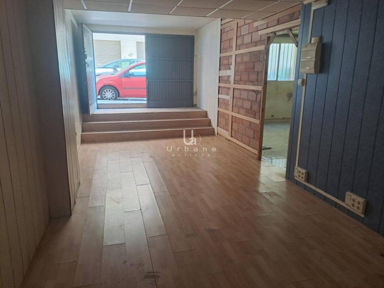 Kommersiell til salgs i Petrel / Petrer - € 49 000 (Ref: 9262241)