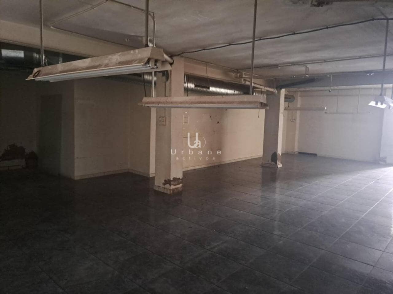 Kommersiell til salgs i Petrel / Petrer - € 49 000 (Ref: 9262241)