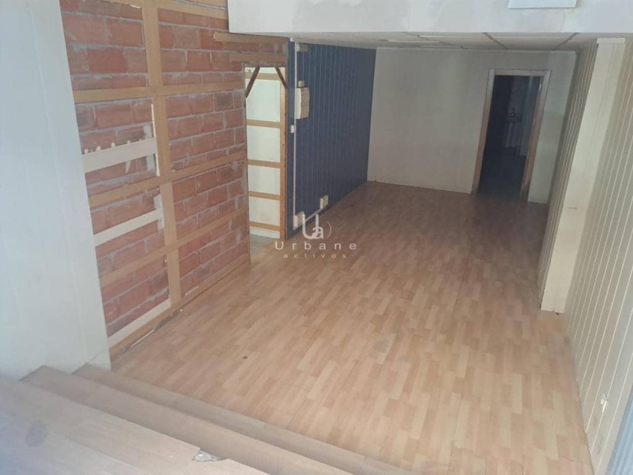 Kommersiell til salgs i Petrel / Petrer - € 49 000 (Ref: 9262241)