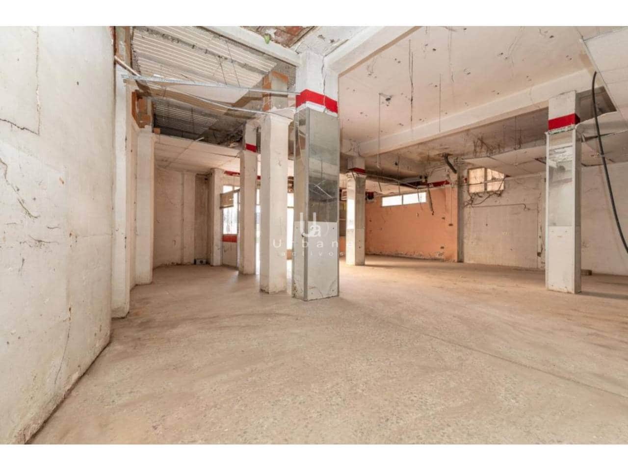 Commercial for sale in Alzira - € 99,000 (Ref: 9262244)