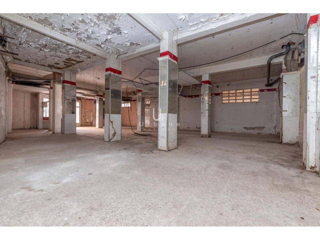 Commercial for sale in Alzira - € 99,000 (Ref: 9262244)