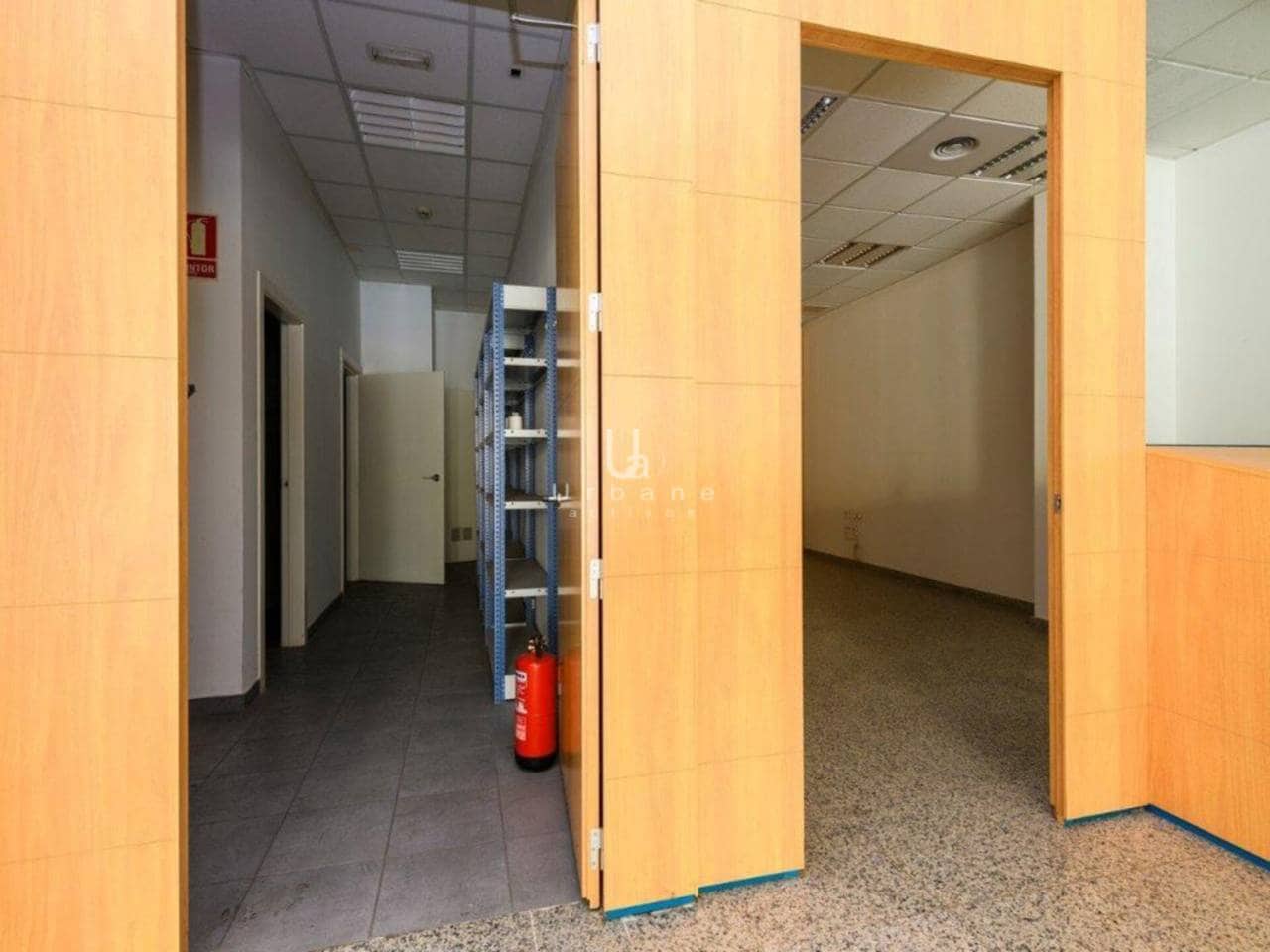 Office for sale in Castello de la Plana - € 95,000 (Ref: 9262246)