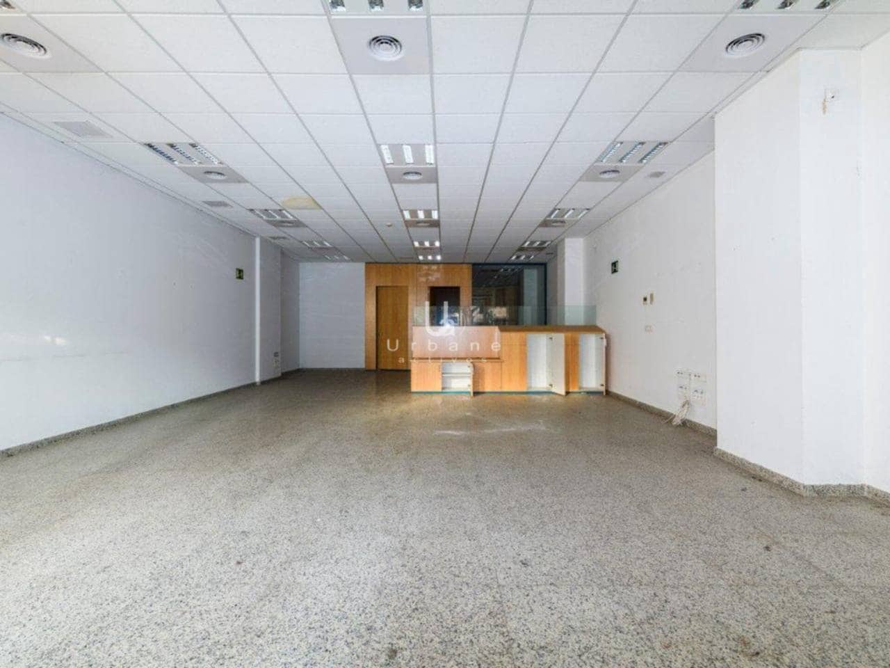 Office for sale in Castello de la Plana - € 95,000 (Ref: 9262246)