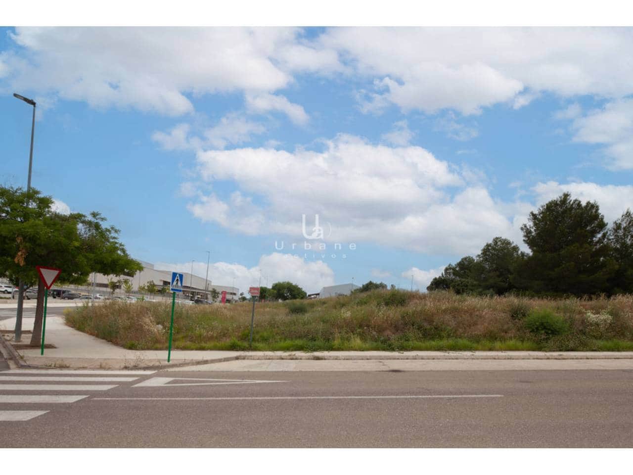 Grunde uden byggetilladelser til salg i Ontinyent - € 999.000 (Ref: 9264035)