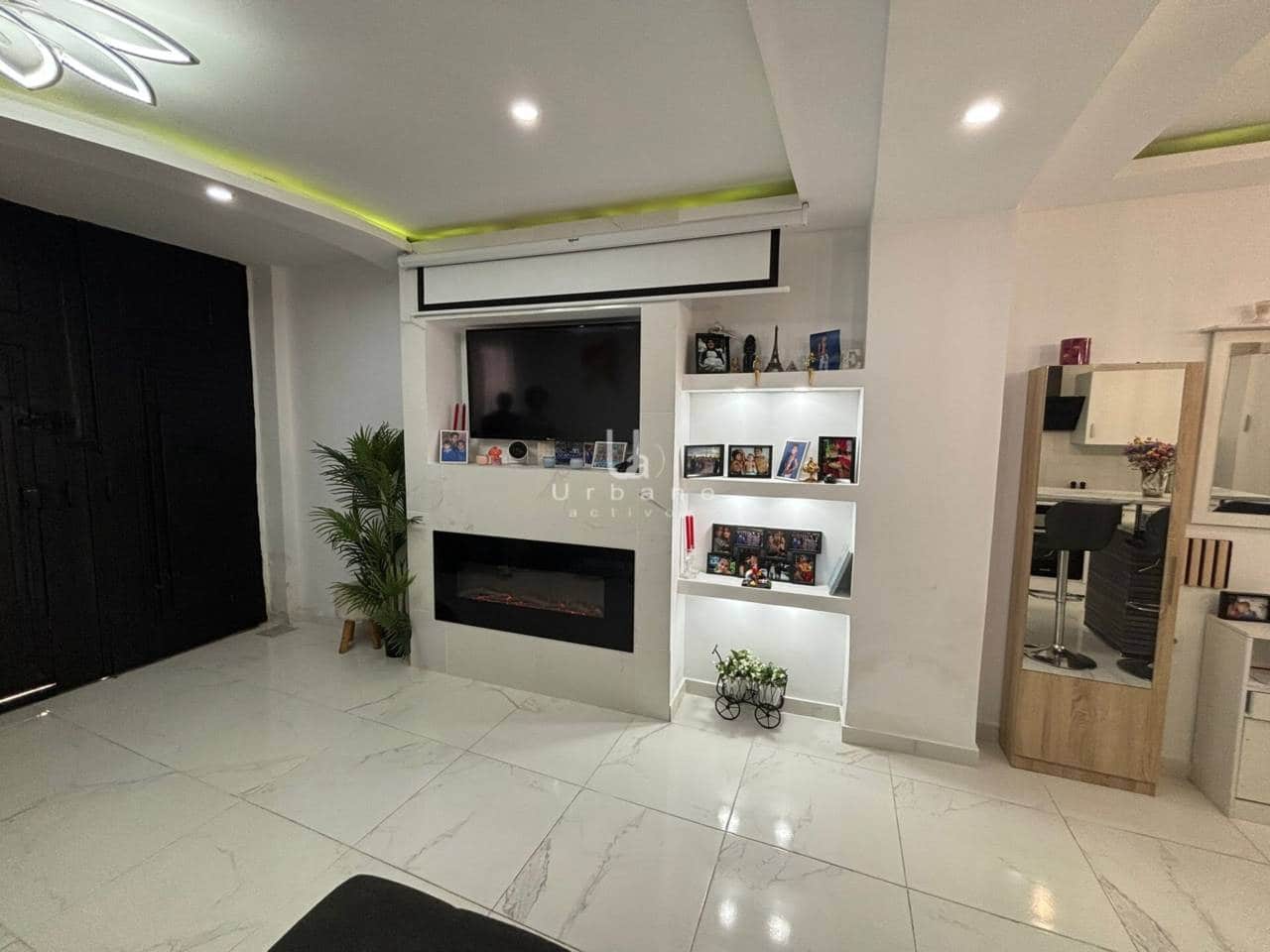 Casa de 5 habitaciones en Alginet en venta con piscina - 230.000 € (Ref: 9284922)