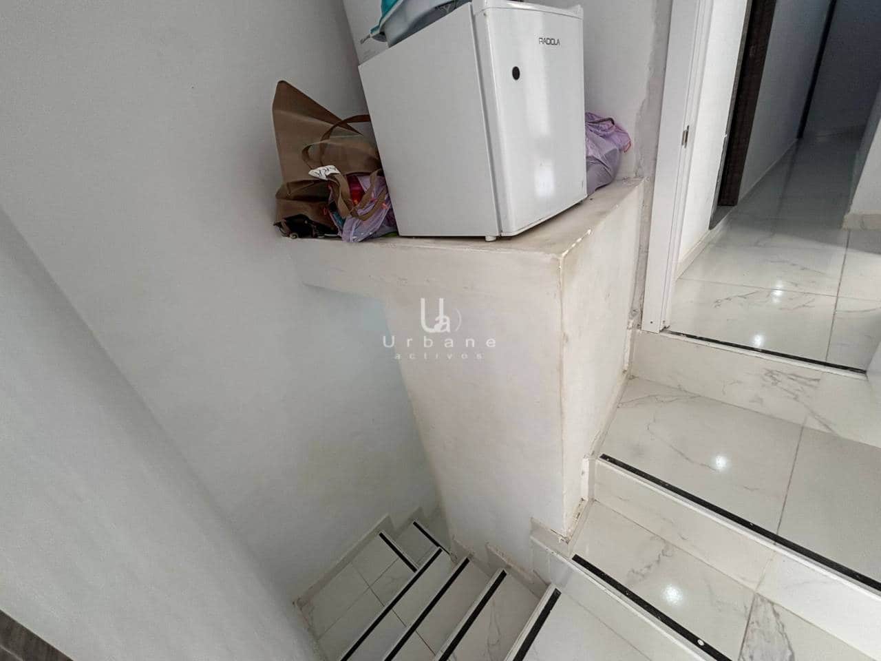 Casa de 5 habitaciones en Alginet en venta con piscina - 230.000 € (Ref: 9284922)