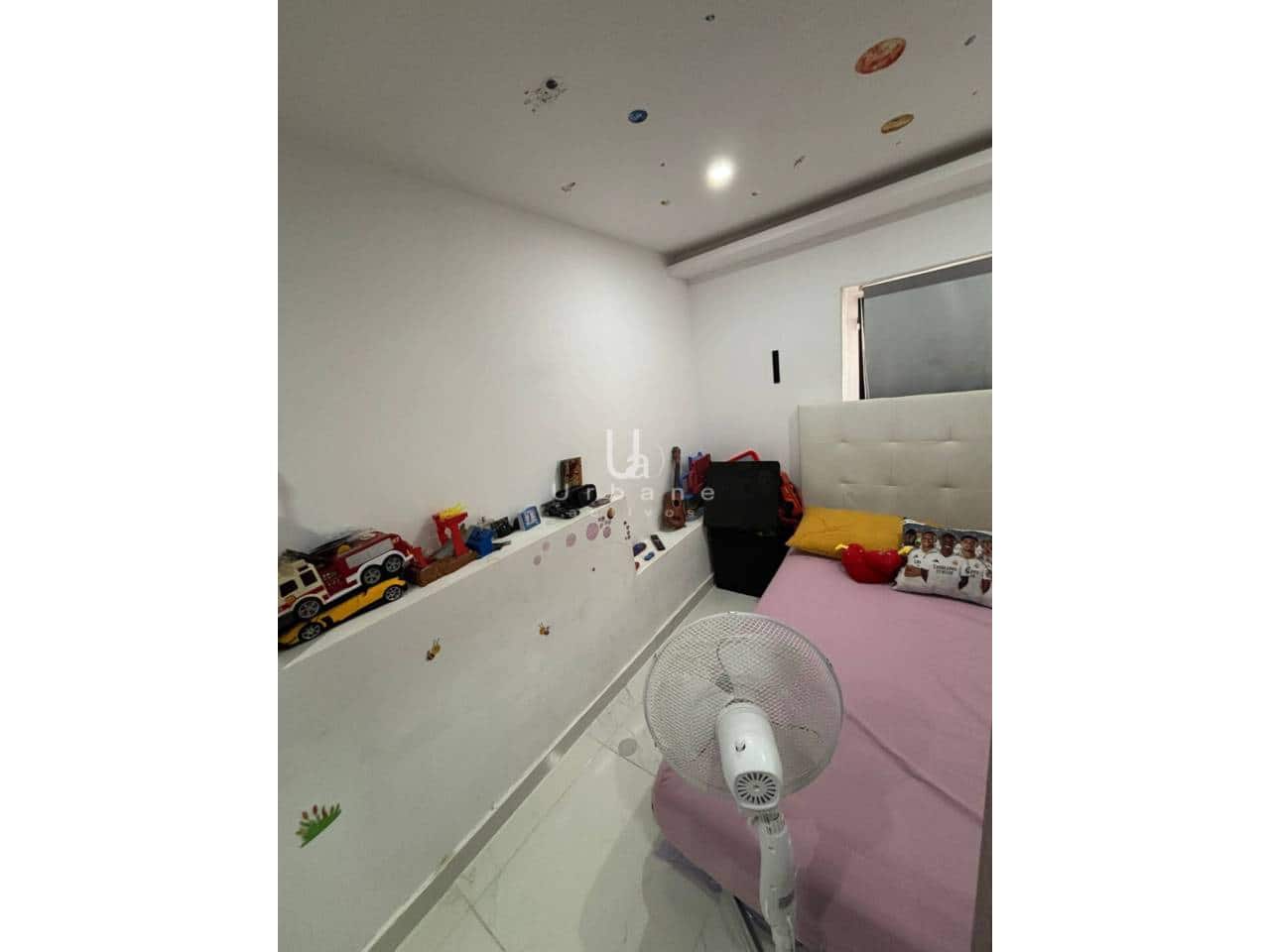 Casa de 5 habitaciones en Alginet en venta con piscina - 230.000 € (Ref: 9284922)