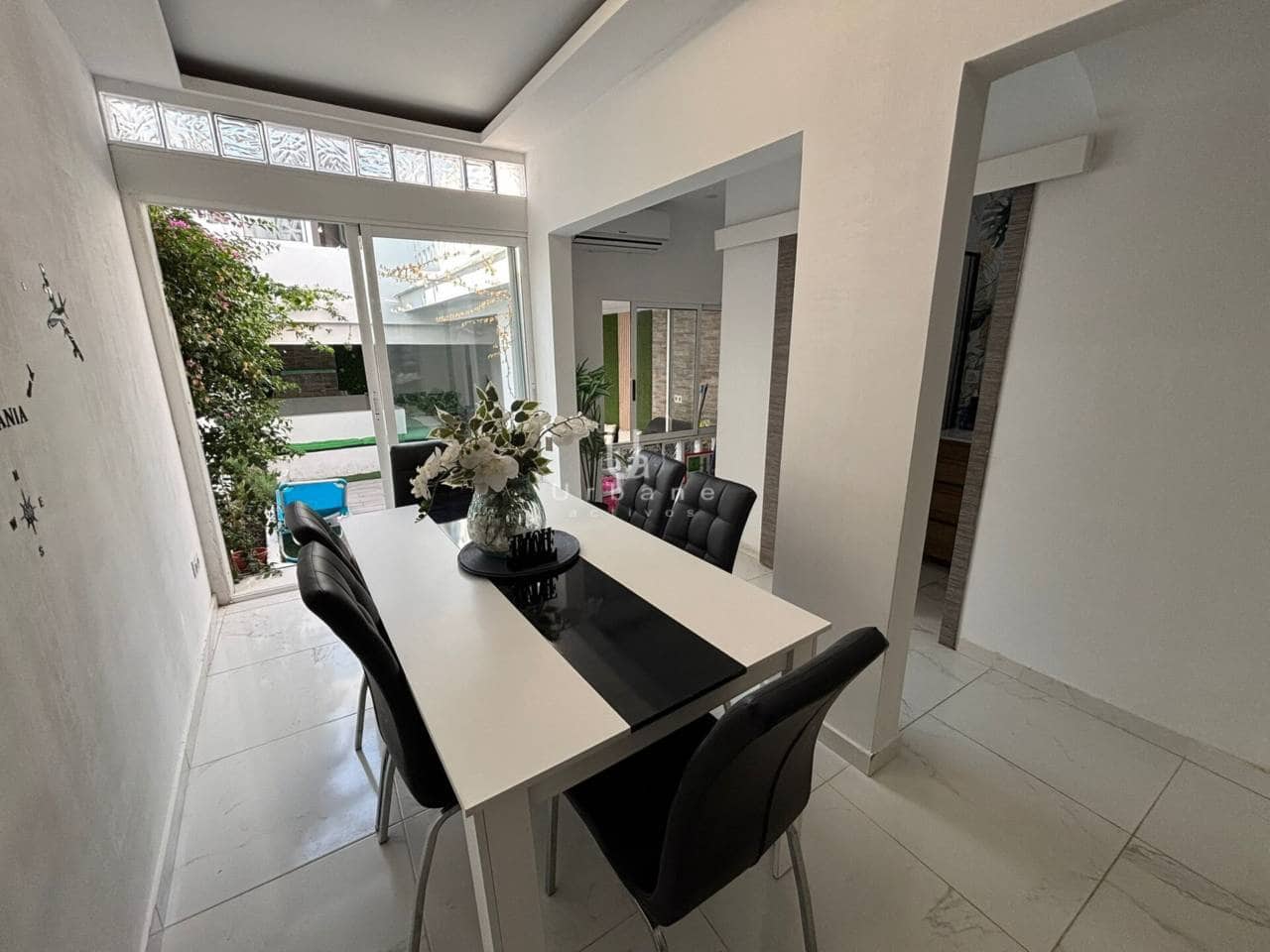 Casa de 5 habitaciones en Alginet en venta con piscina - 230.000 € (Ref: 9284922)