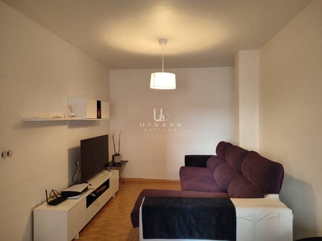 2 soveværelse Lejlighed til salg i Barrio del Progreso, Murcia by med garage - € 135.000 (Ref: 9303080)