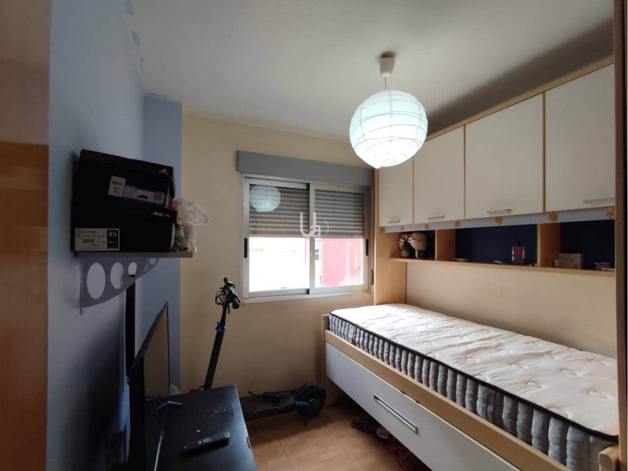 2 bedroom Flat for sale in Murcia city with garage - € 135,000 (Ref: 9303080)