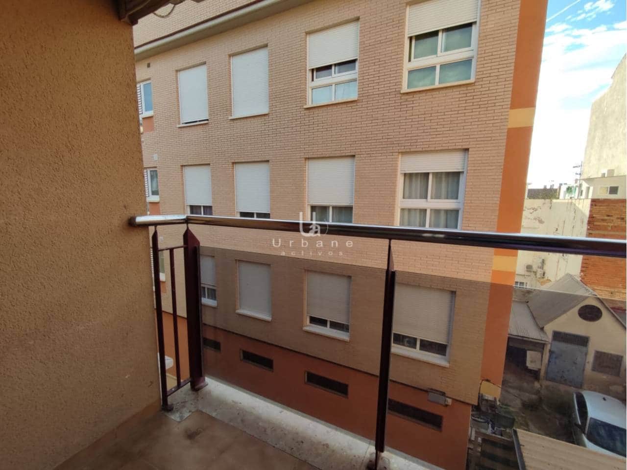 2 bedroom Flat for sale in Murcia city with garage - € 135,000 (Ref: 9303080)