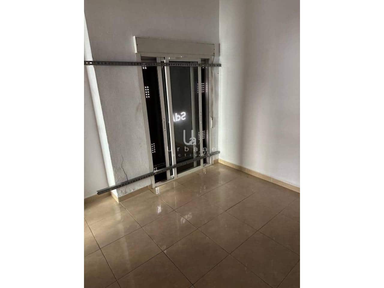 3 chambre Appartement à vendre à Oropesa  - 102 000 € (Ref: 9361823)