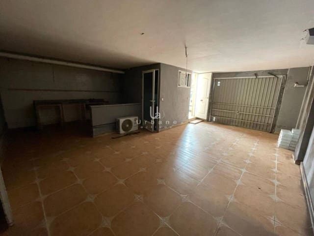 3 soveværelse Rækkehus til salg i Alicante by med garage - € 135.000 (Ref: 9361824)