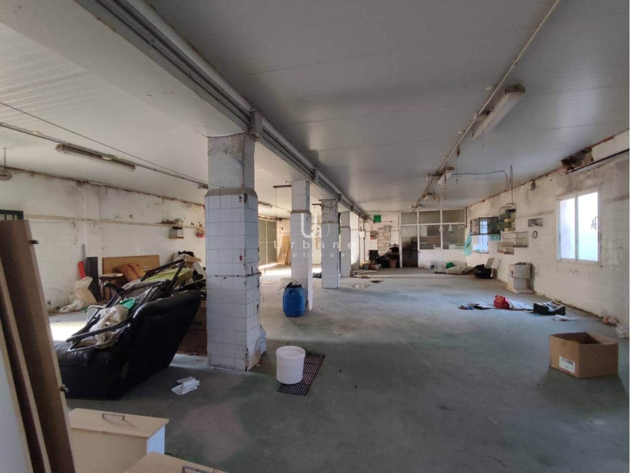 Commercieel te koop in Santa Cruz - € 79.000 (Ref: 9371593)