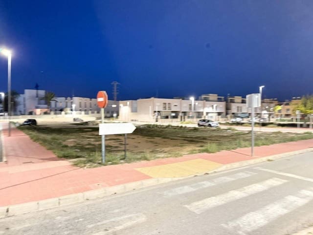 Tomt till salu i Monóvar / Monóver - 120 000 € (Ref: 9395617)