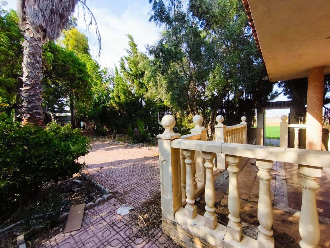 Chalet de 4 habitaciones en Las Torres de Cotillas en venta con garaje - 219.000 € (Ref: 9395619)