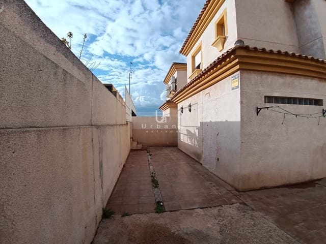 3 soverom Villa til salgs i La Palma, Cartagena med svømmebasseng garasje - € 157 000 (Ref: 9395622)