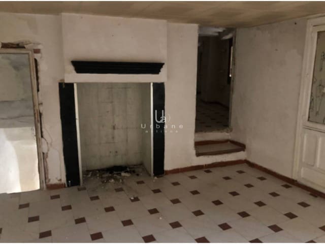 6 bedroom Townhouse for sale in Cehegín - € 40,000 (Ref: 9395624)