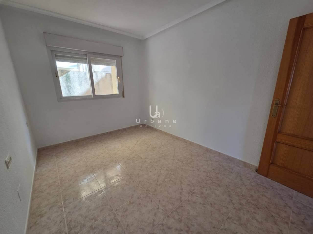 4 slaapkamer Flat te koop in El Algar - € 110.000 (Ref: 9410410)