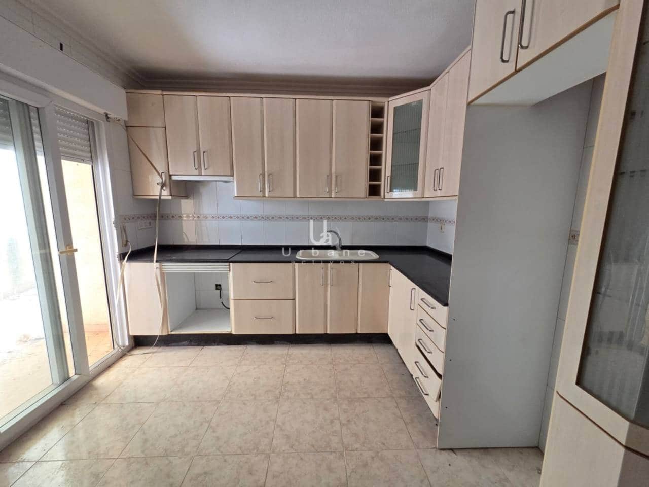 4 slaapkamer Flat te koop in El Algar - € 110.000 (Ref: 9410410)