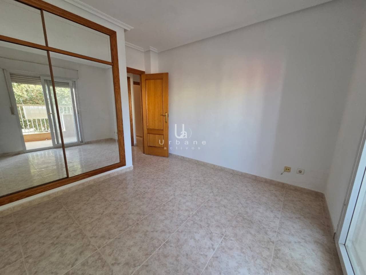 4 slaapkamer Flat te koop in El Algar - € 110.000 (Ref: 9410410)