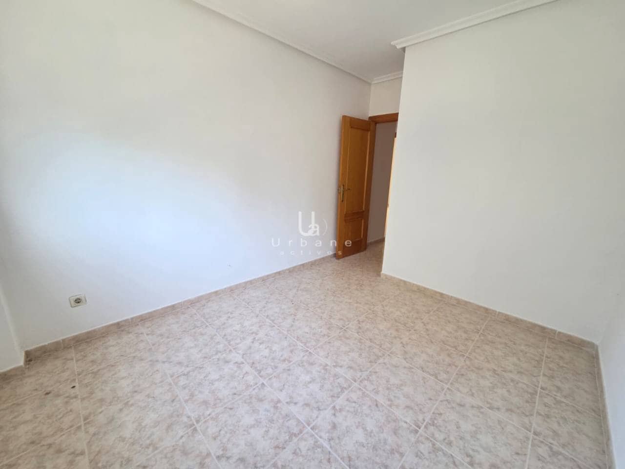 4 slaapkamer Flat te koop in El Algar - € 110.000 (Ref: 9410410)