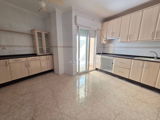 4 slaapkamer Flat te koop in El Algar, Cartagena - € 110.000 (Ref: 9410410)