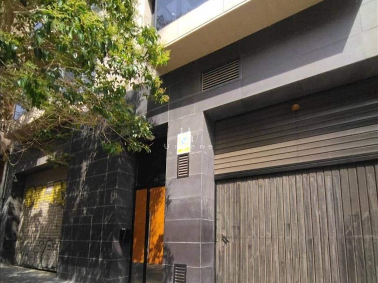 Commercieel te koop in Valencia stad - € 251.000 (Ref: 9419230)