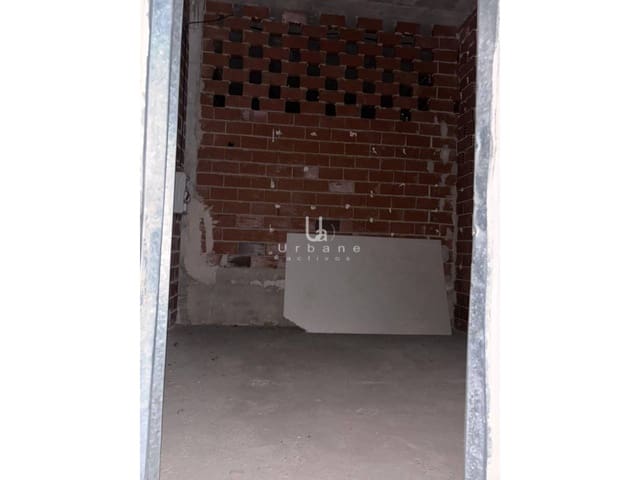 Commercial for sale in La Petxina, Valencia city - € 251,000 (Ref: 9419230)