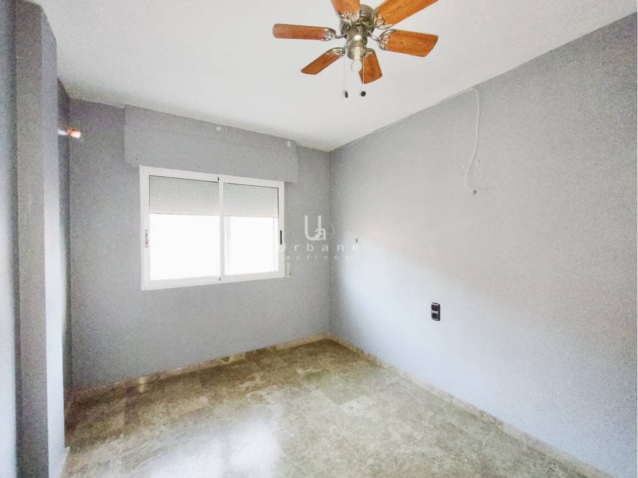 4 bedroom Townhouse for sale in El Puntal with garage - € 184,000 (Ref: 9436846)