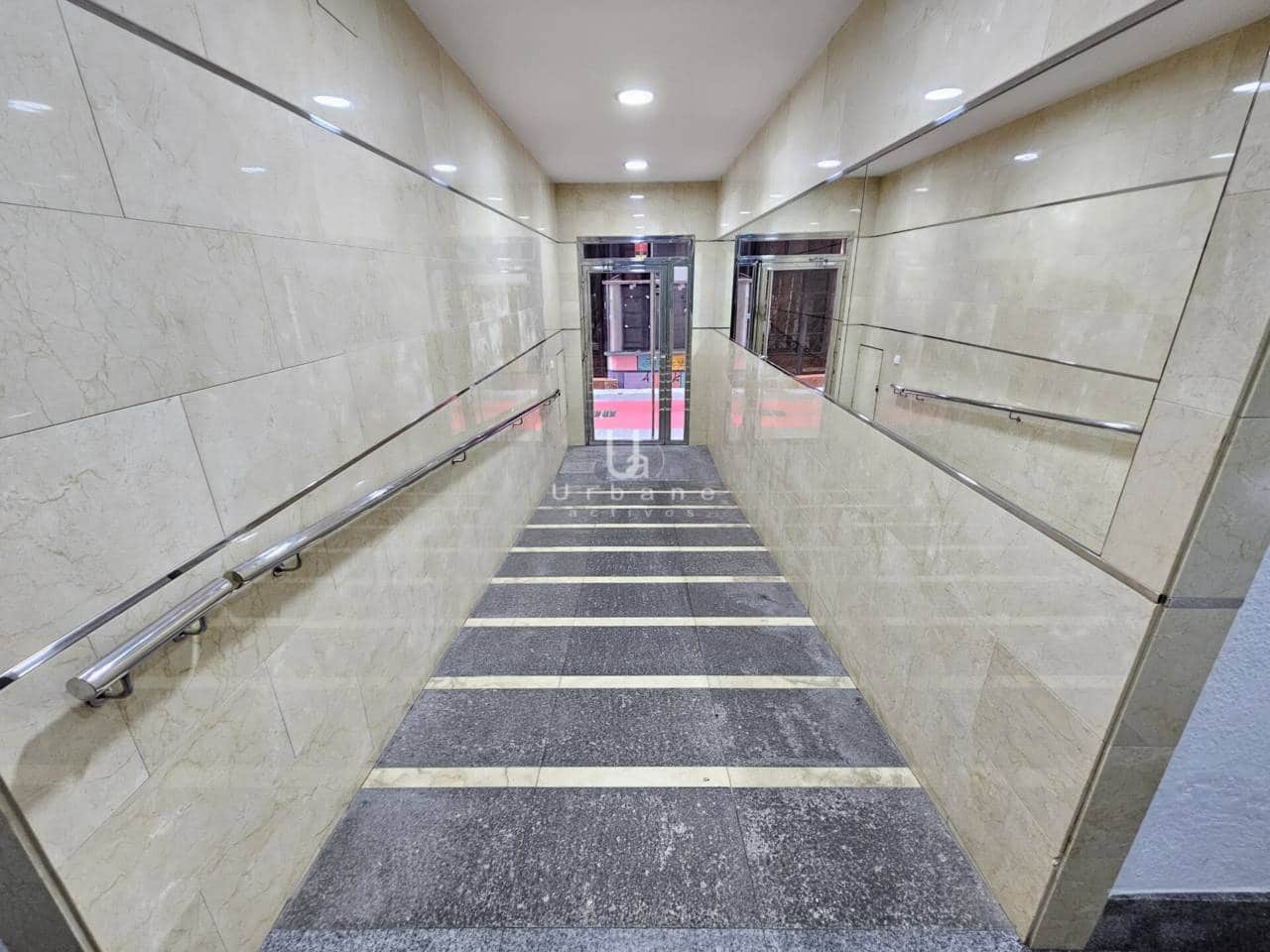 4 sypialnia Mieszkanie na sprzedaż w Miasto Murcja z garażem - 298 000 € (Ref: 9467965)