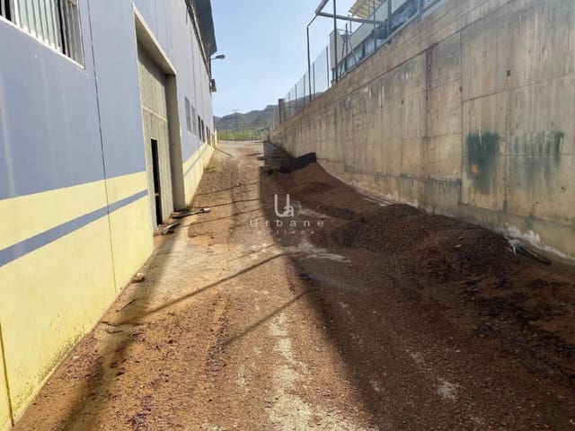 Commercial for sale in Jumilla - € 490,000 (Ref: 9467967)