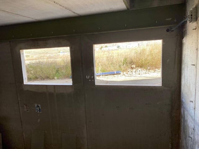 Commercial for sale in Jumilla - € 490,000 (Ref: 9467967)