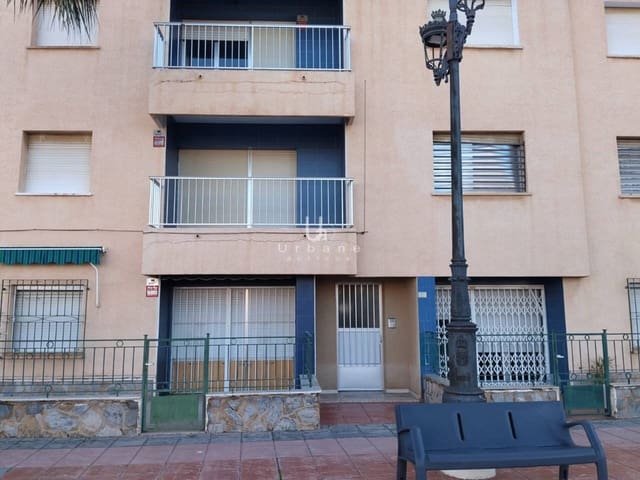 3 slaapkamer Flat te koop in Los Alcázares - € 75.000 (Ref: 9475823)