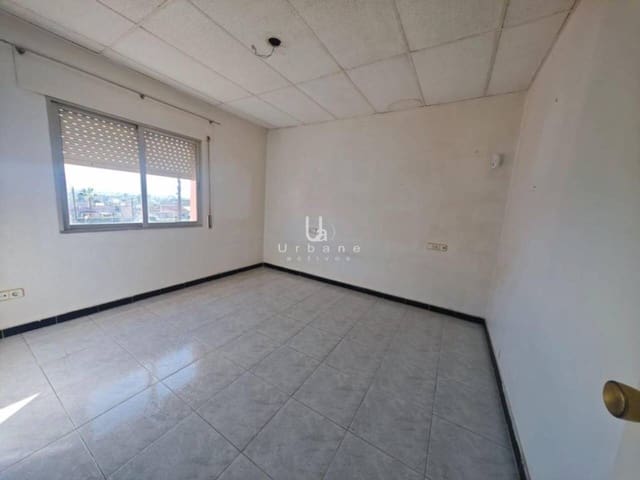 3 soveværelse Villa til salg i Monteagudo, Murcia by med garage - € 80.000 (Ref: 9564231)