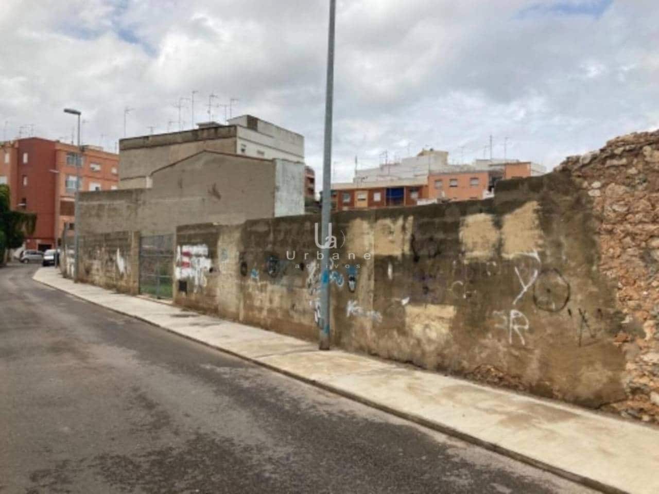 Mark till salu i Carcaixent - 230 000 € (Ref: 9570340)