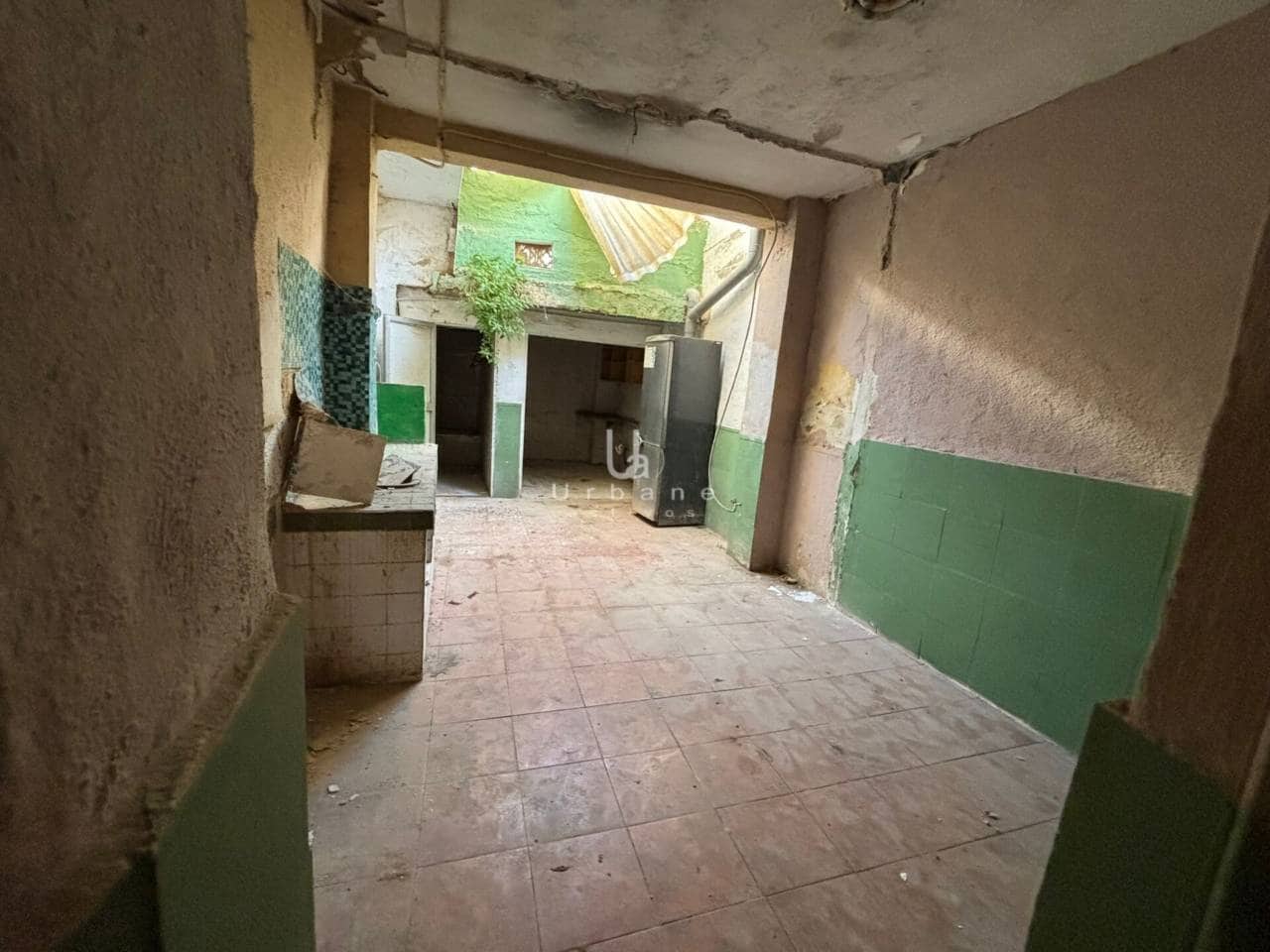 2 bedroom Townhouse for sale in Torrent - € 65,000 (Ref: 9598480)