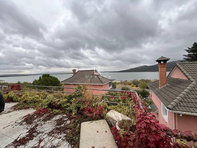 5 Zimmer Villa zu verkaufen in Manzanares el Real mit Pool Garage - 310.000 € (Ref: 9610722)