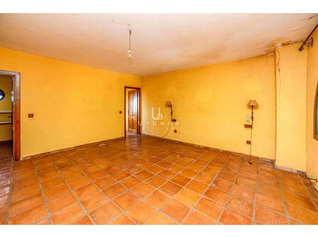 4 slaapkamer Villa te koop in Finestrat met garage - € 419.000 (Ref: 9614613)