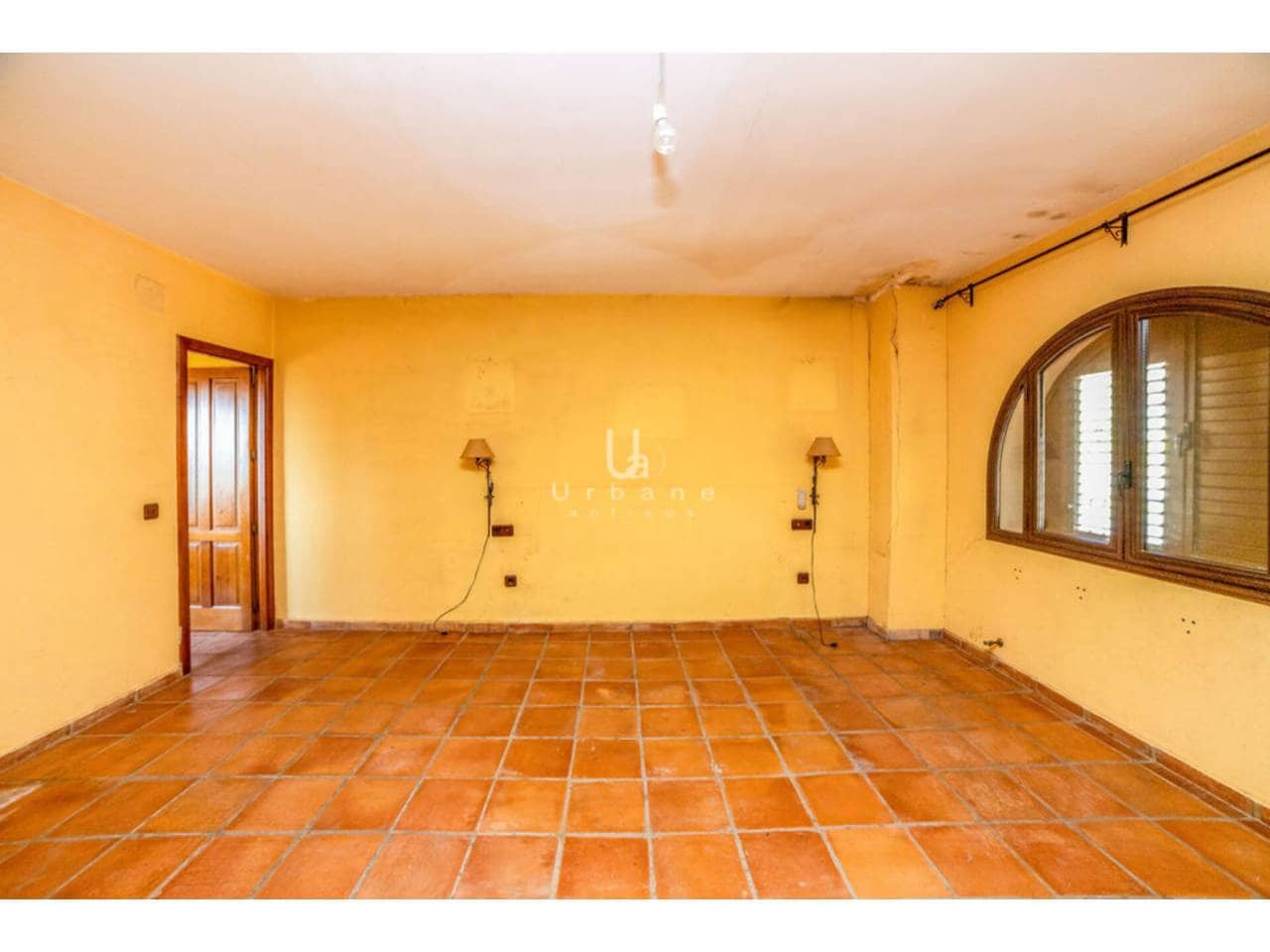 4 slaapkamer Villa te koop in Finestrat met garage - € 419.000 (Ref: 9614613)