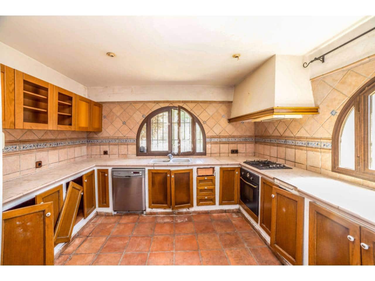 4 slaapkamer Villa te koop in Finestrat met garage - € 419.000 (Ref: 9614613)