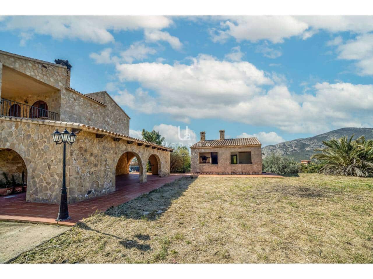 4 slaapkamer Villa te koop in Finestrat met garage - € 419.000 (Ref: 9614613)