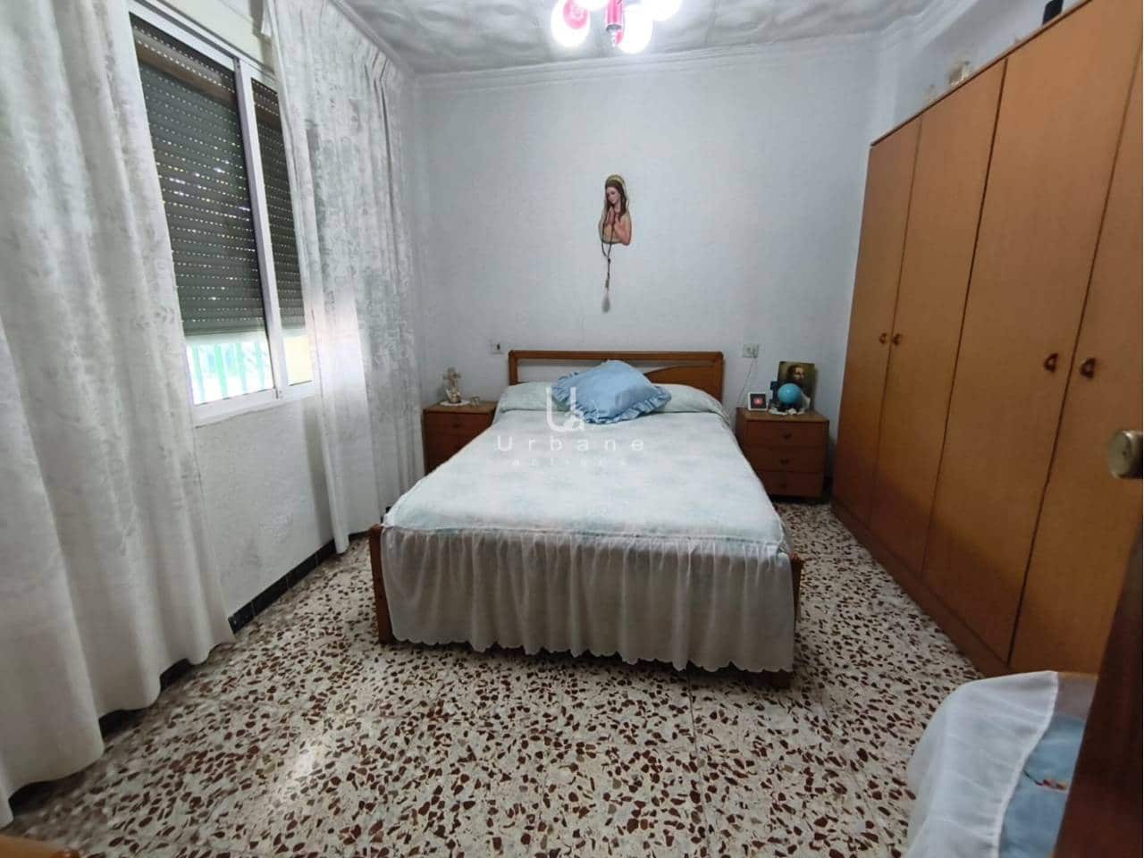 6 bedroom Finca/Country House for sale in Murcia city - € 295,000 (Ref: 9618823)