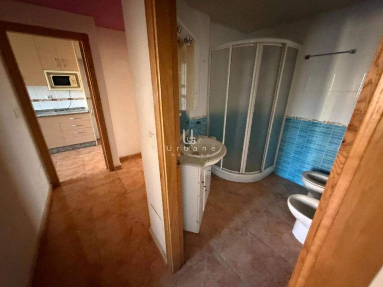 2 makuuhuone Asunto myytävänä paikassa Los Alcazares - 75 000 € (Ref: 9624277)