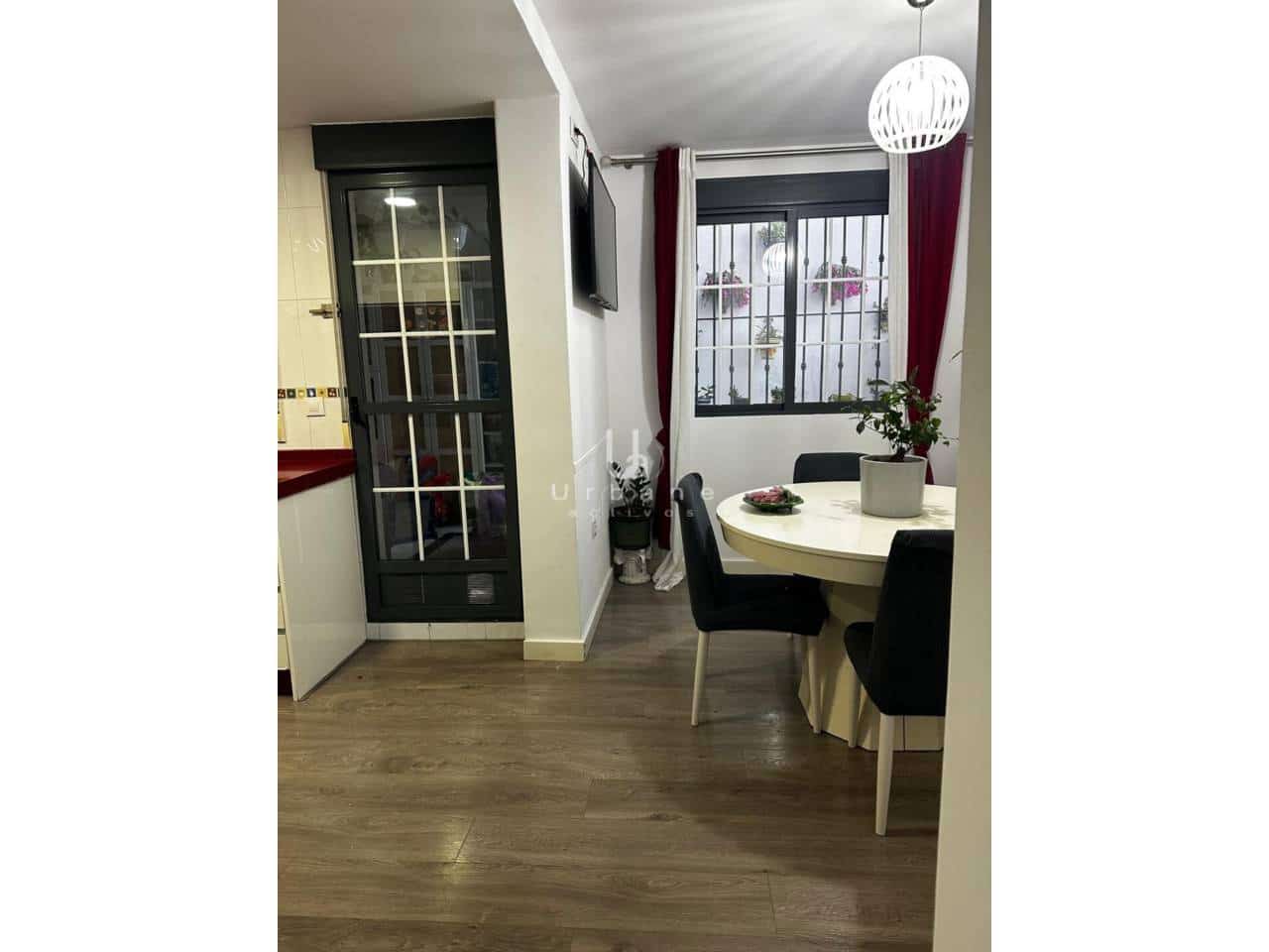 4 soveværelse Rækkehus til salg i Torreaguera med garage - € 375.000 (Ref: 9627126)