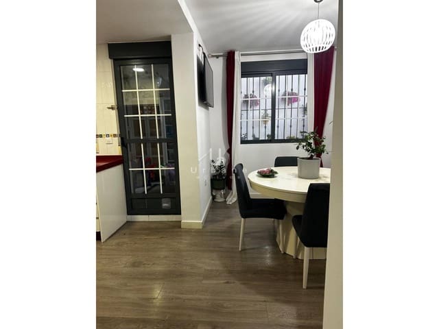 4 soveværelse Rækkehus til salg i Torreagüera, Murcia by med garage - € 375.000 (Ref: 9627126)